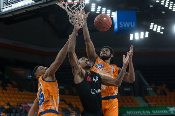 尤其是在农 尤其是在农