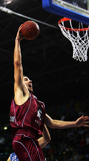 赛中能够更 赛中能够更