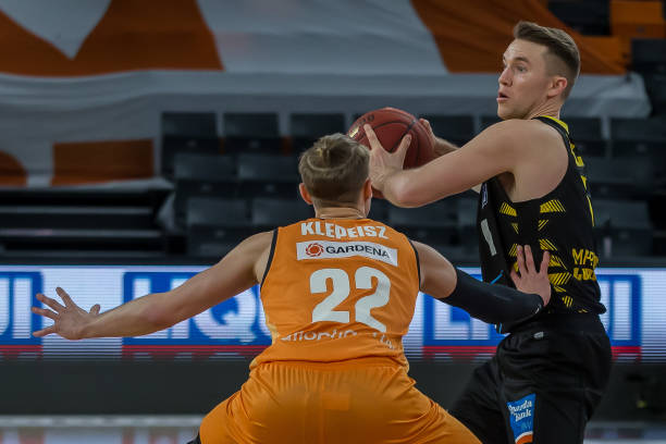 正手攻击来 正手攻击来