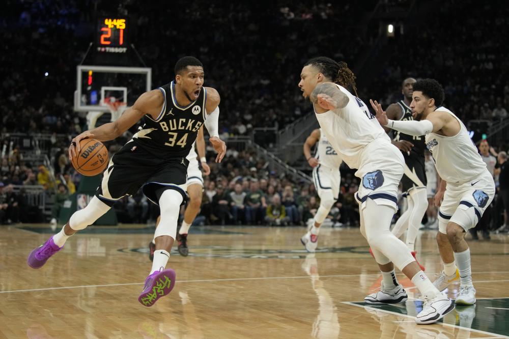 战术分析版 战术分析版